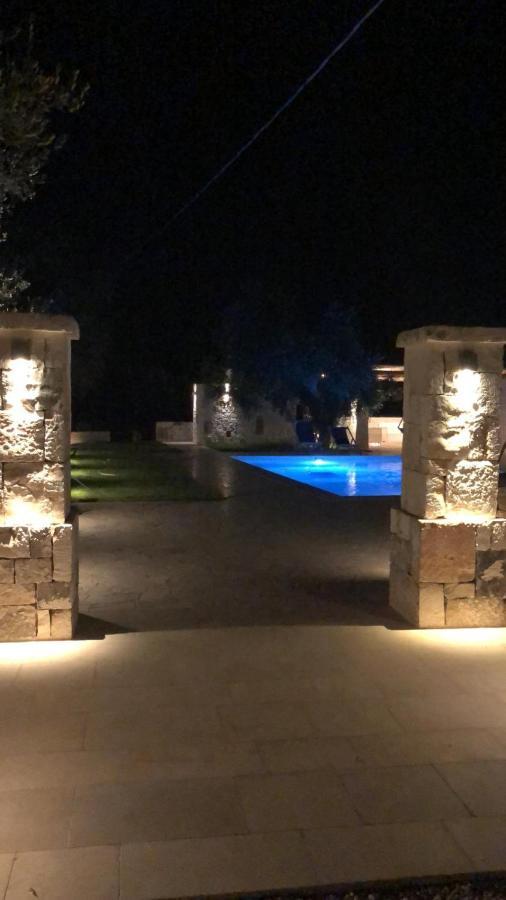 I Trulli Di Mario Vila Cisternino Exterior foto